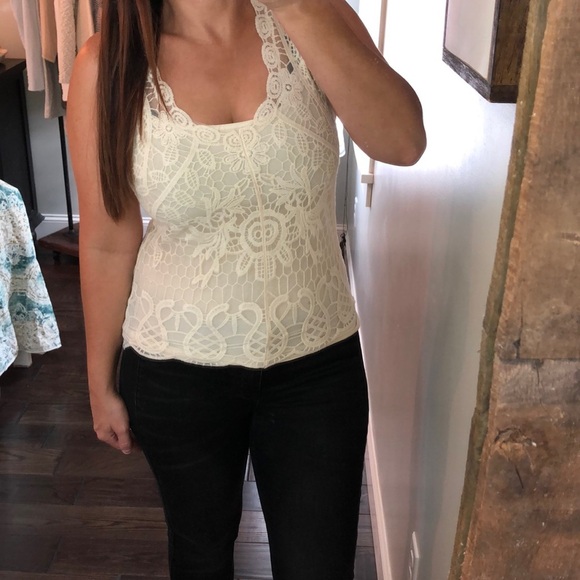 Flying Tomato medium cream lace summer blouse - Picture 3 of 6